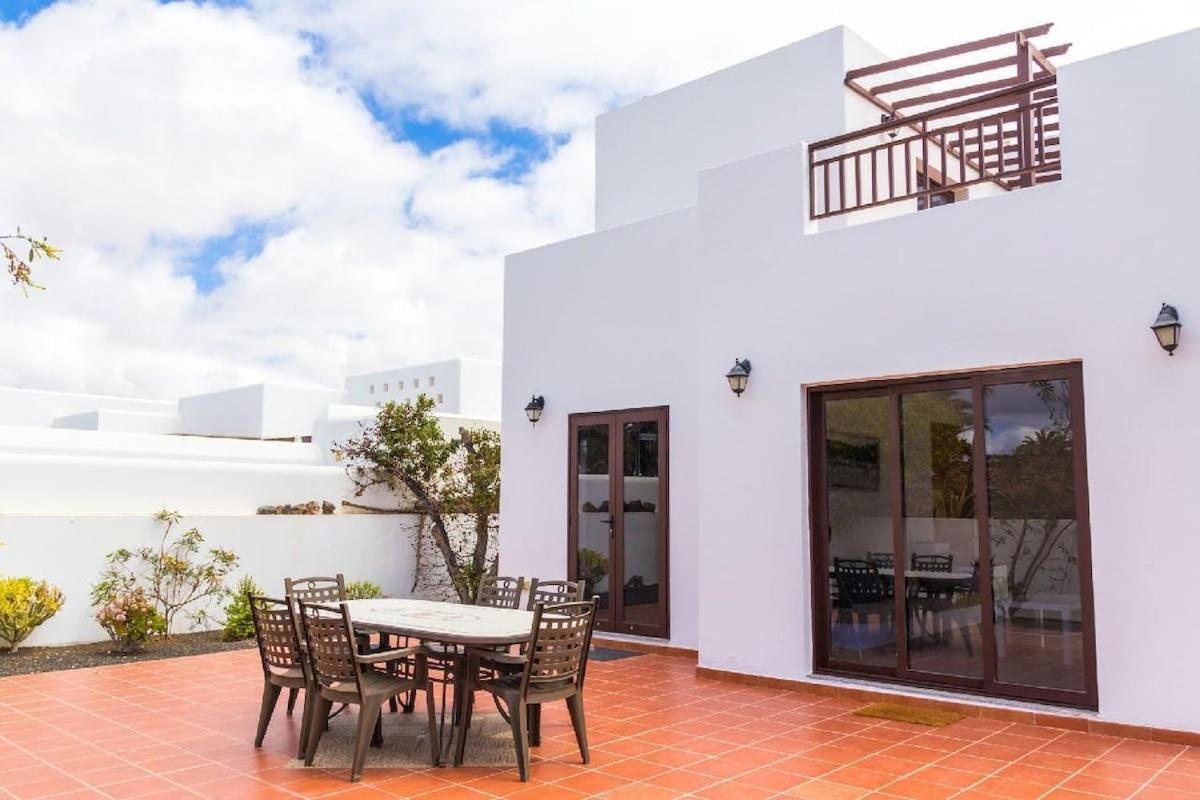 Niteo House Villa Costa Teguise Exterior photo